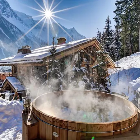 Unveiling Distinct Luxury Of A Chalet In 木屋 采尔马特